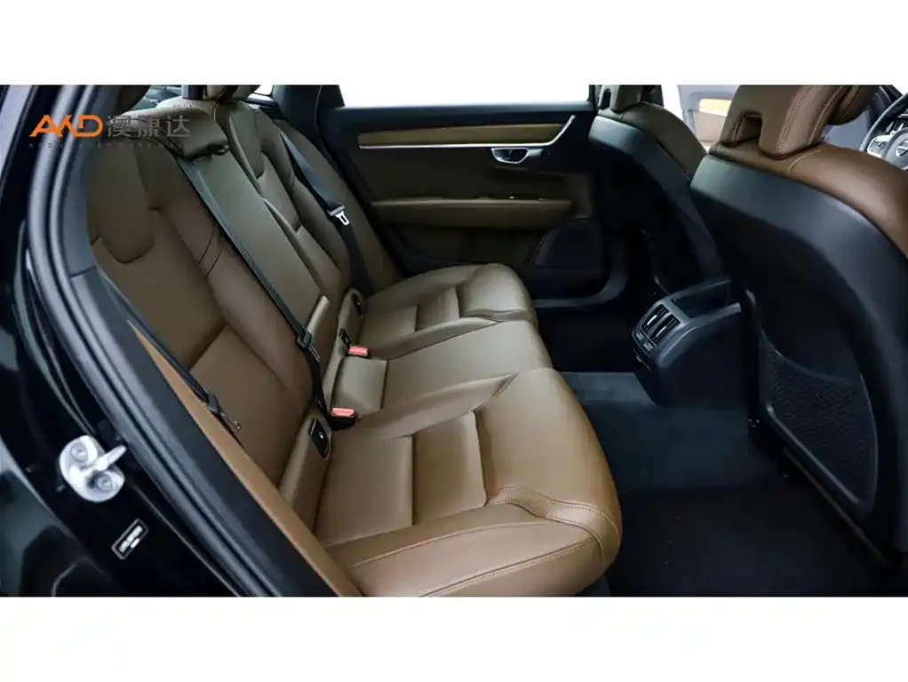 Volvo S90 2023 из CN, фото 2