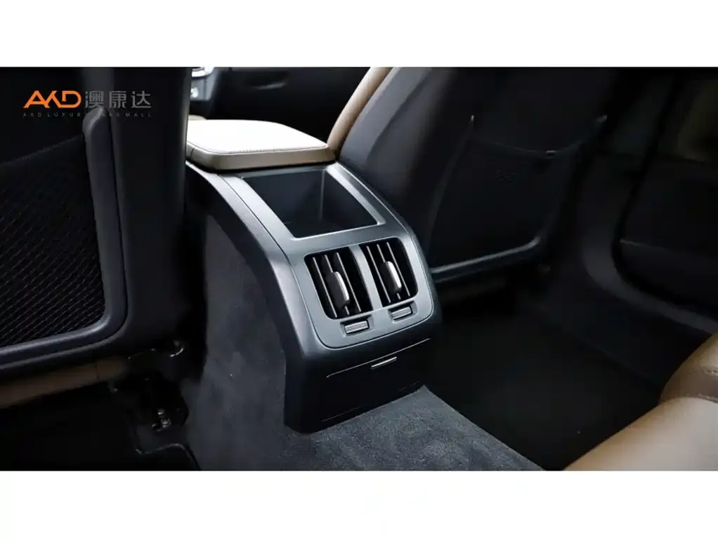 Volvo S90 2023 из CN, фото 4