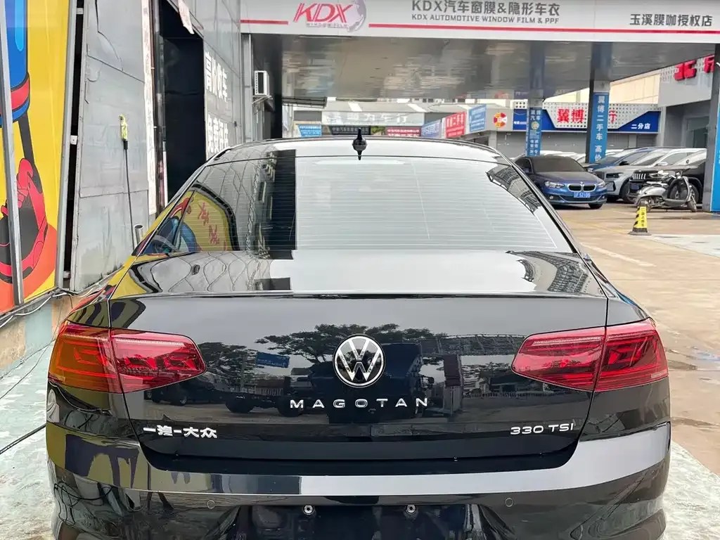 Volkswagen Magotan 2023 из CN, фото 2