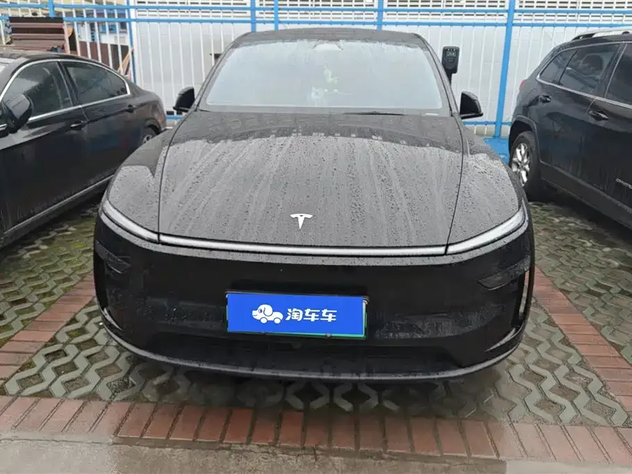 Tesla Model Y 2025 из CN, фото 4