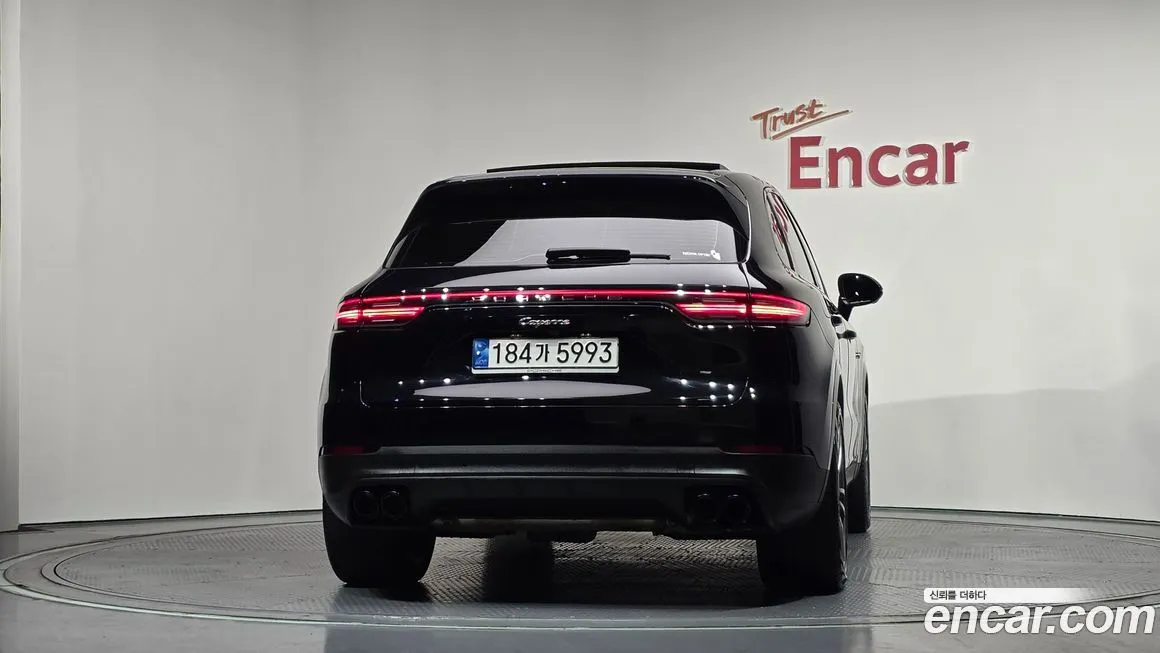 Porsche Cayenne 2022 из KR, фото 2