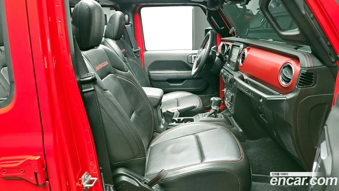 Jeep Wrangler 2022 из KR, фото 10