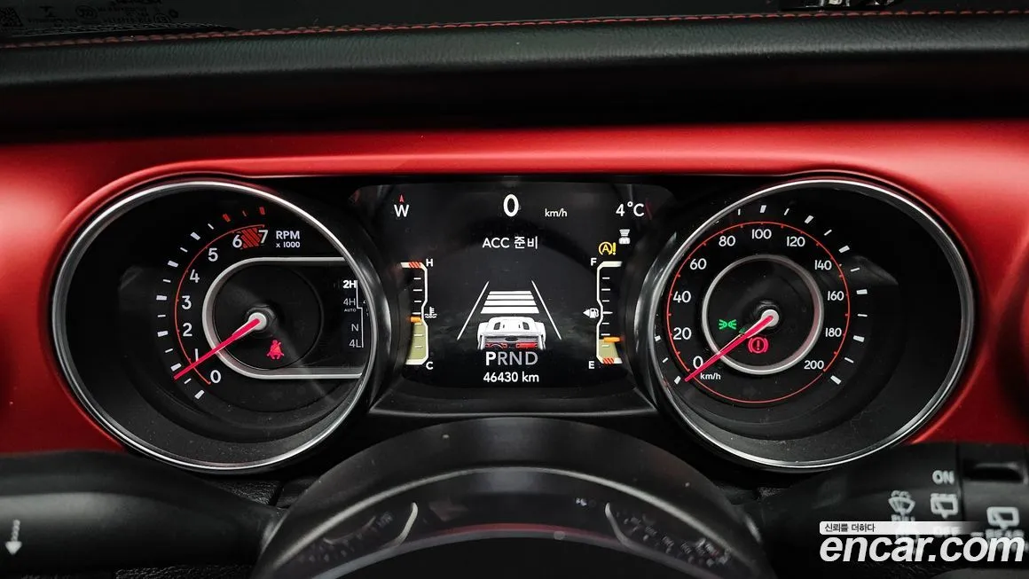 Jeep Wrangler 2022 из KR, фото 8