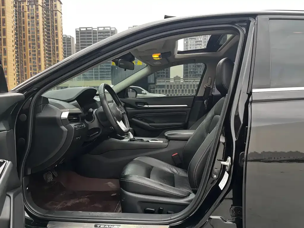 Nissan Teana 2021 из CN, фото 2