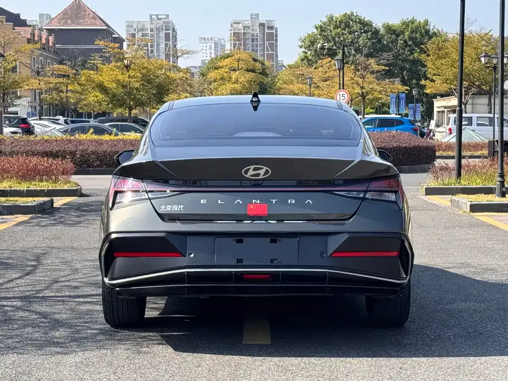 Hyundai Elantra 2024 из CN, фото 8