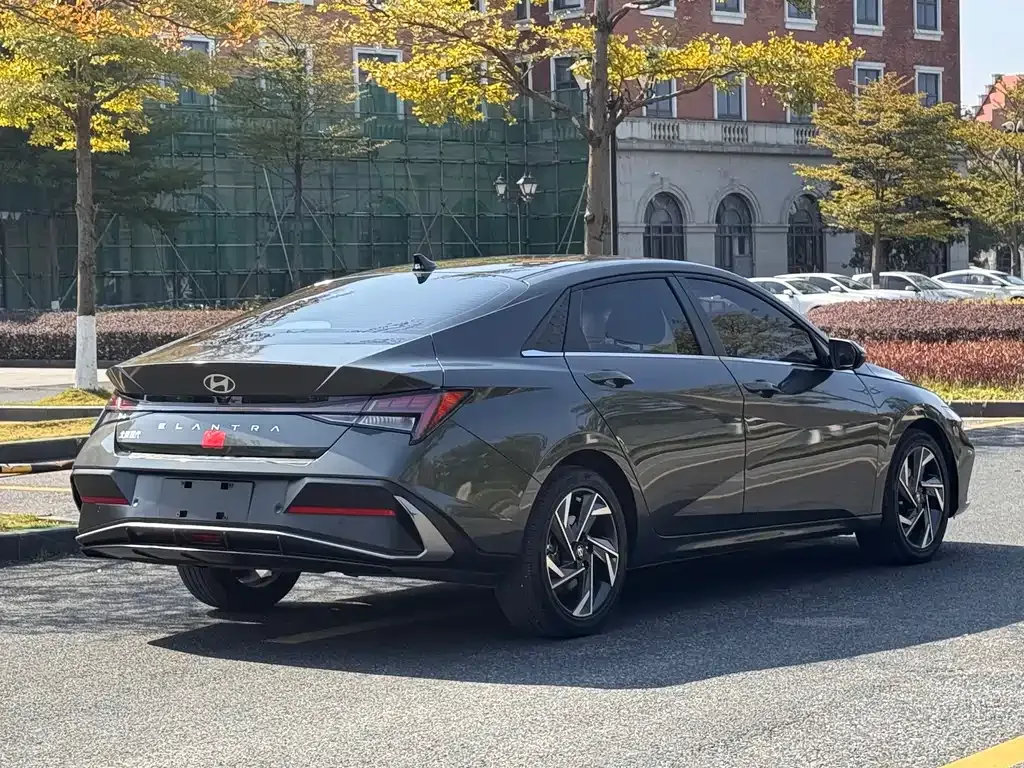 Hyundai Elantra 2024 из CN, фото 6
