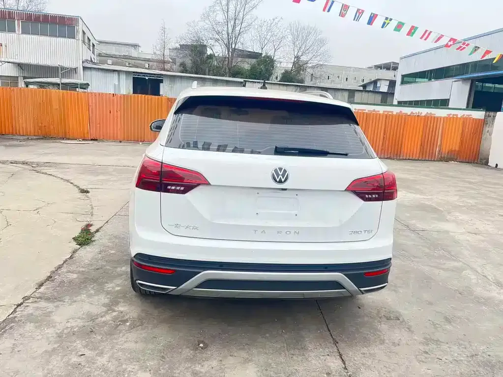 Volkswagen Tayron 2022 из CN, фото 9