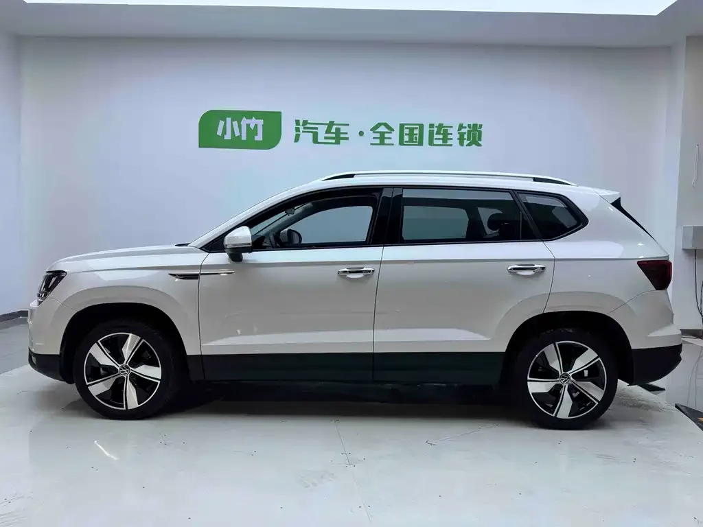 Volkswagen Tharu 2022 из CN, фото 9