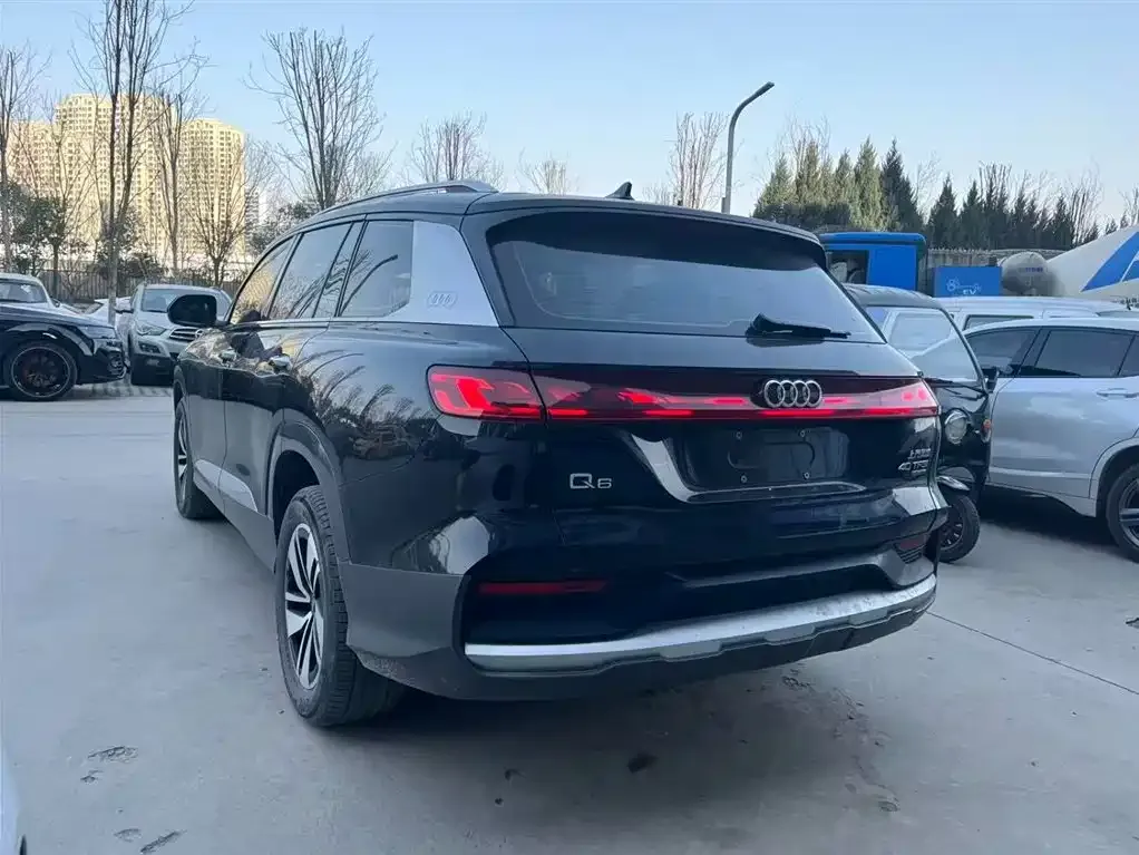 Audi Q6 2023 из CN, фото 8