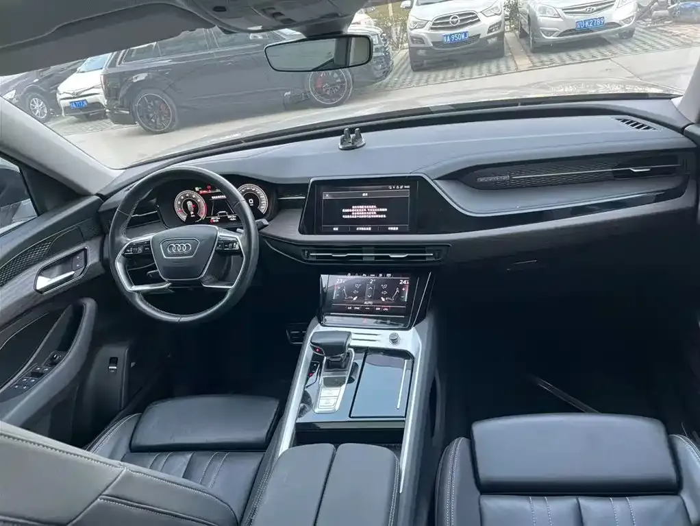 Audi Q6 2023 из CN, фото 3