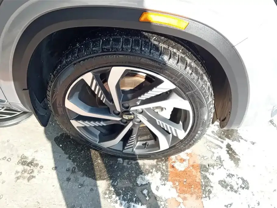Geely Xingyue L 2023 из CN, фото 8