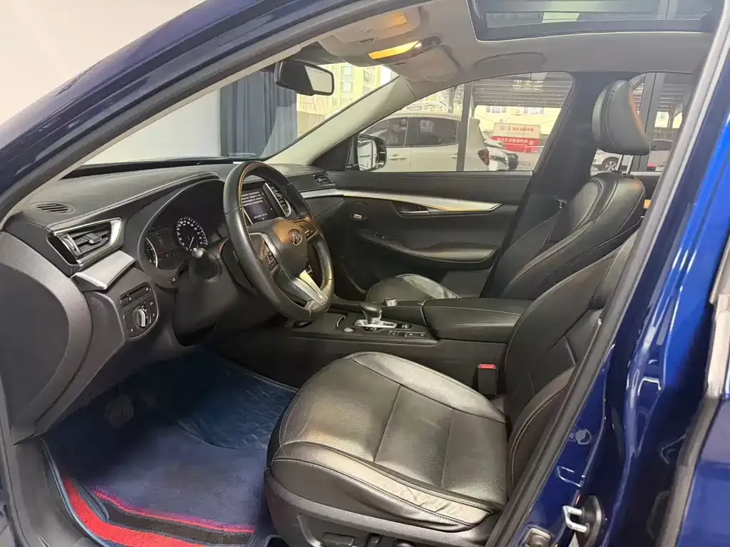 Infiniti QX50 2021 из CN, фото 4