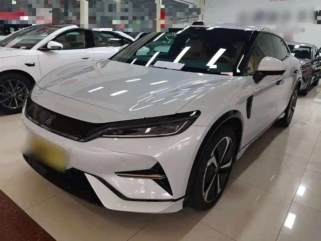 BYD L EV 2025 из CN, фото 1