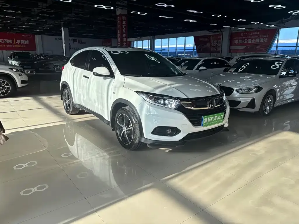 Honda Vezel 2022 из CN, фото 9