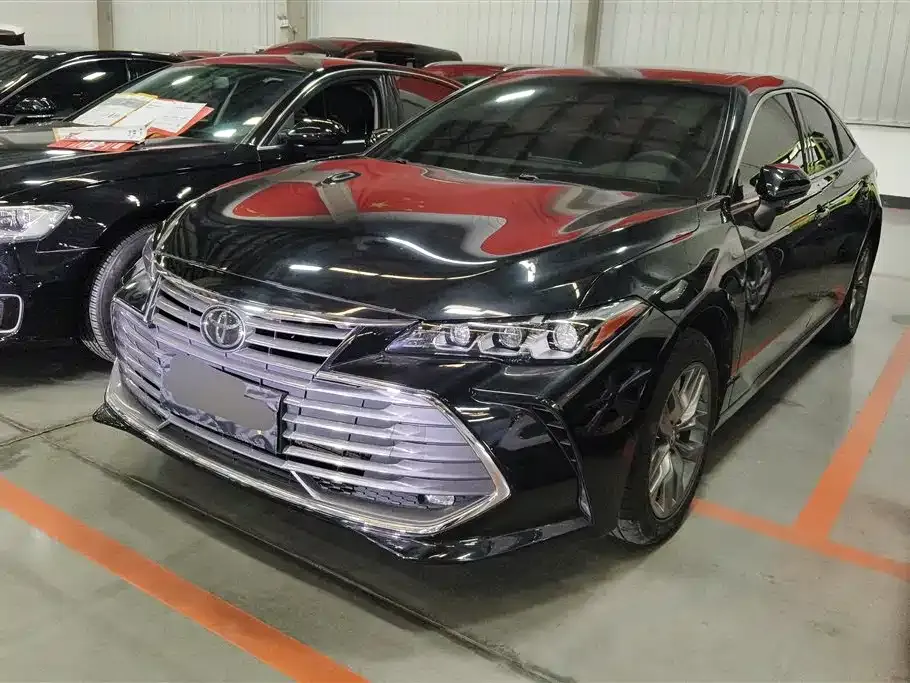 Toyota Avalon 2022 из CN, фото 1