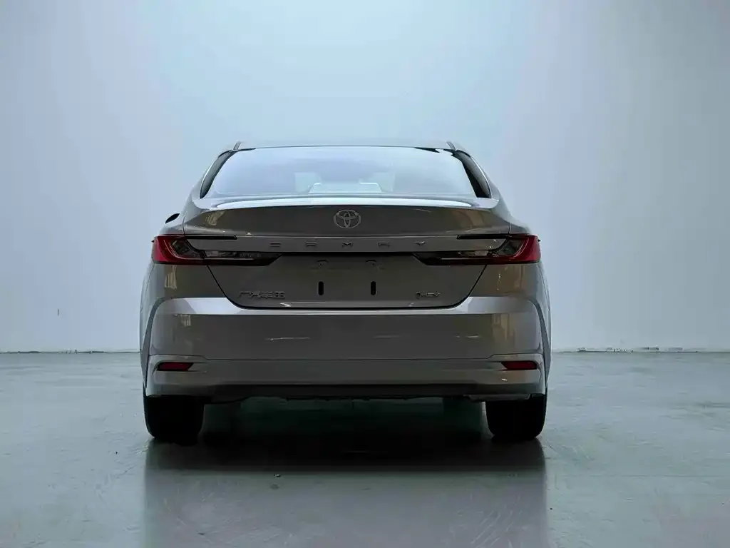 Toyota Camry 2025 из CN, фото 6