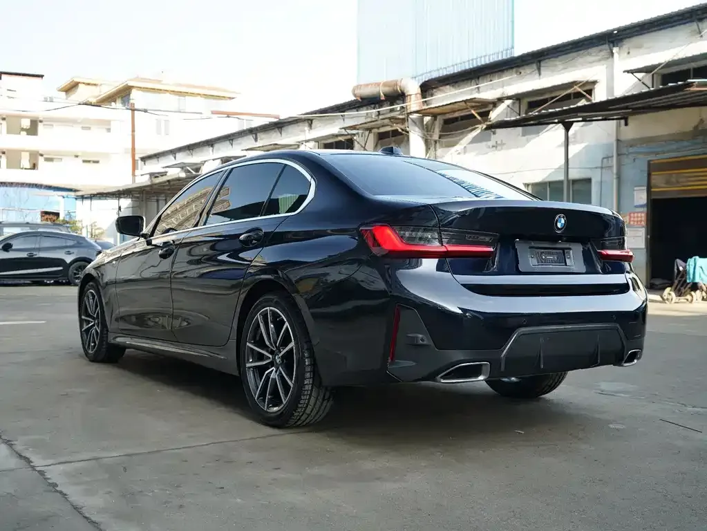 BMW 3 Series 2024 из CN, фото 8