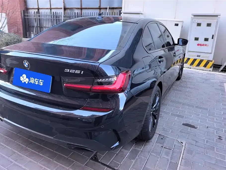 BMW 3 Series 2022 из CN, фото 4