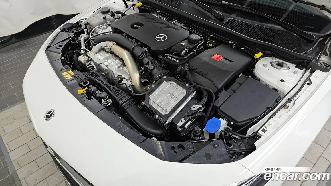 Mercedes-Benz A-Class — фото 10