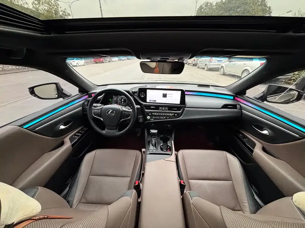 Lexus ES 2024 из CN, фото 5
