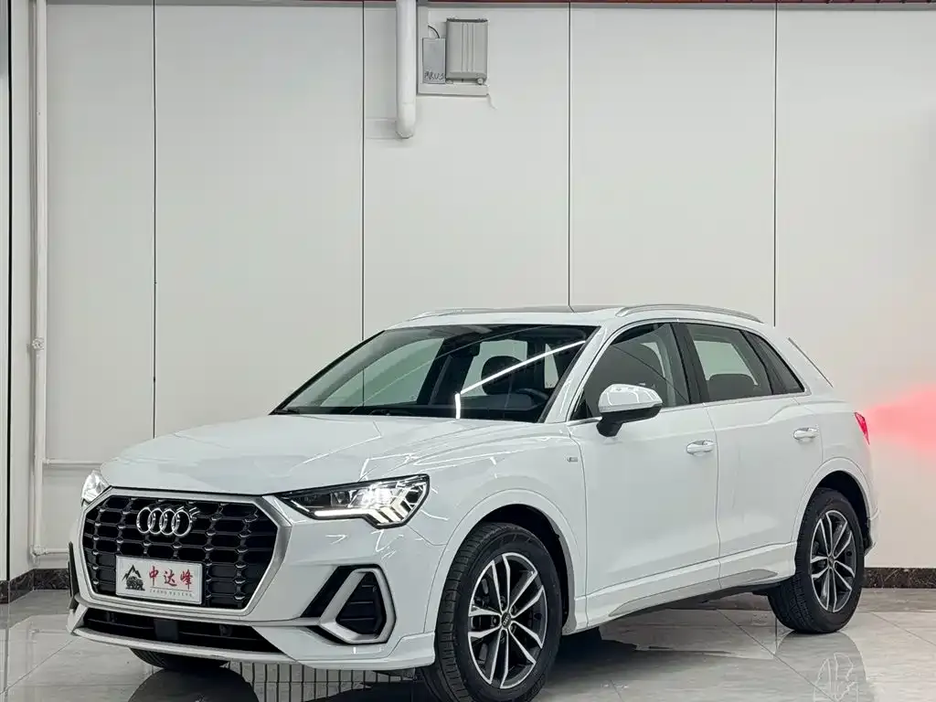 Audi Q3 2022 из CN, фото 3