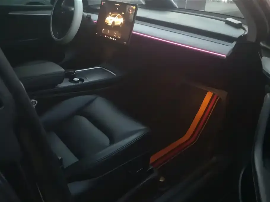 Tesla Model Y 2024 из CN, фото 7