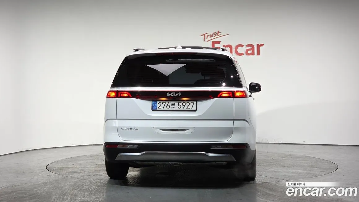 Kia Carnival 2023 из KR, фото 3