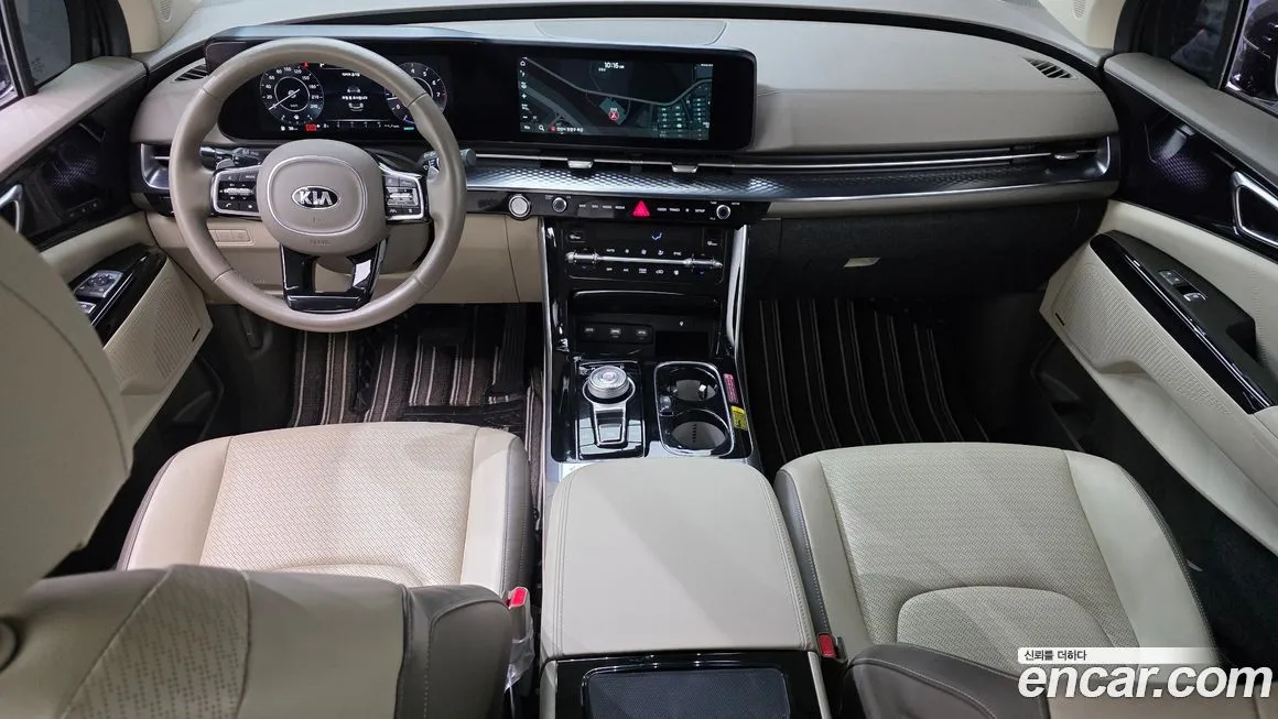 Kia Carnival — фото 10