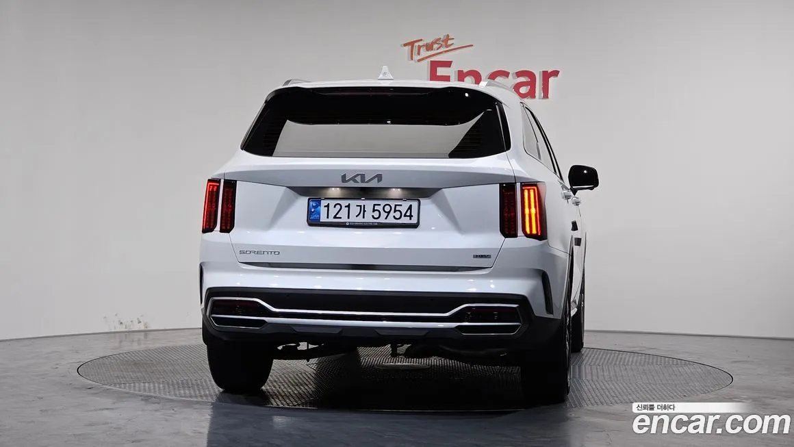 Kia Sorento — фото 4
