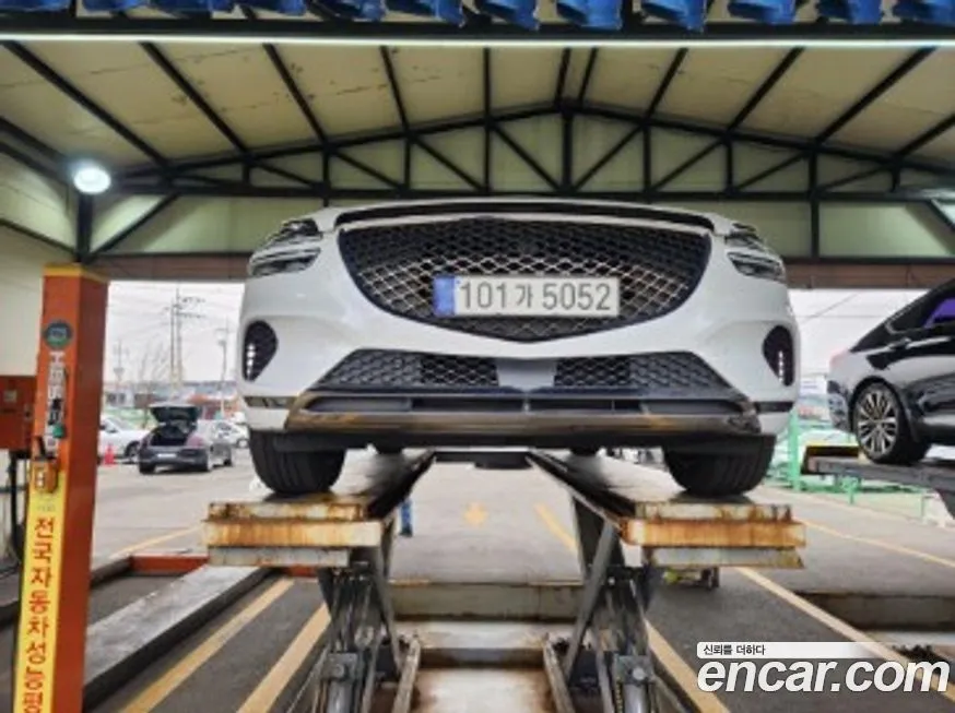 Genesis GV70 2024 из KR, фото 1