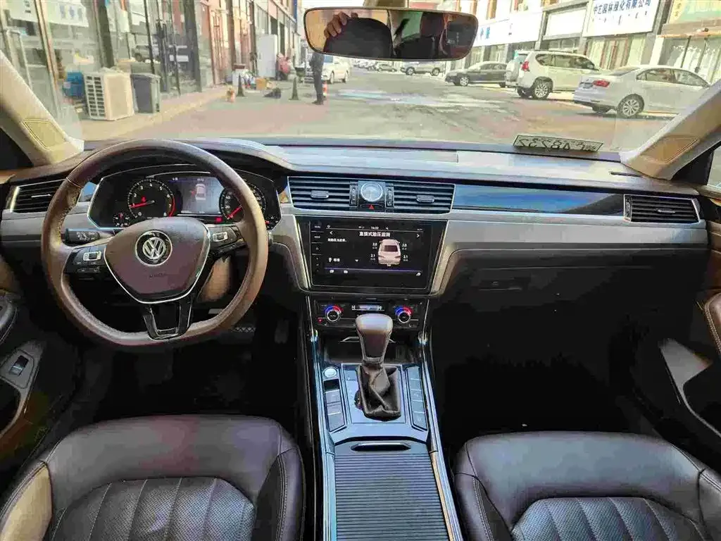 Volkswagen Phideon 2021 из CN, фото 6