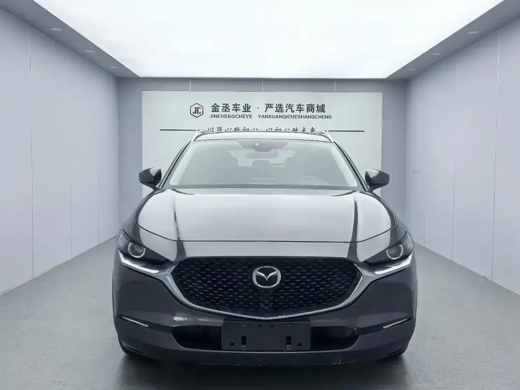 Mazda CX-30 2022 из CN, фото 2