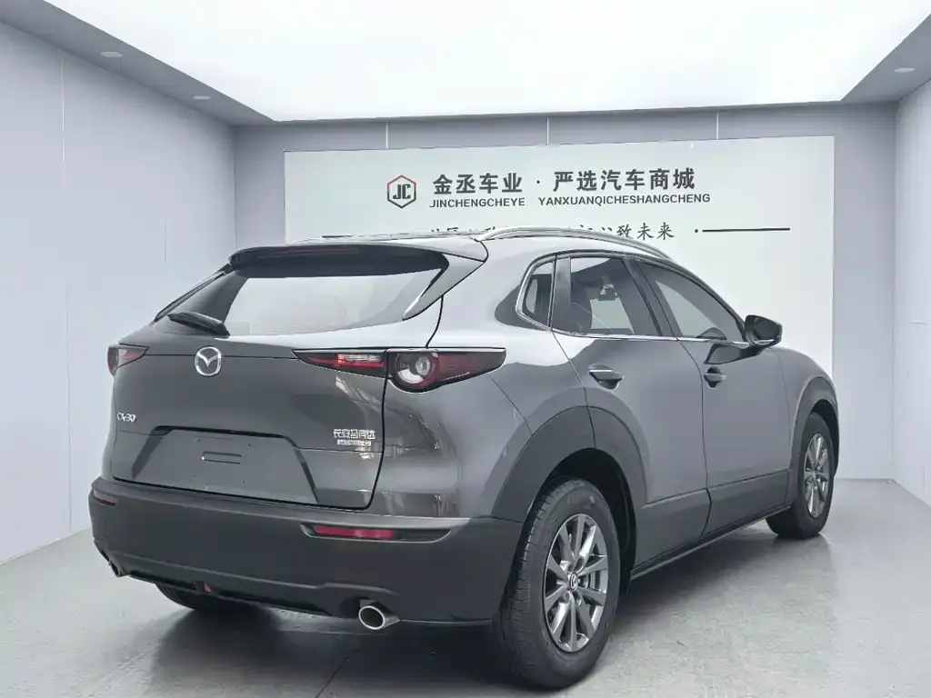 Mazda CX-30 2022 из CN, фото 4