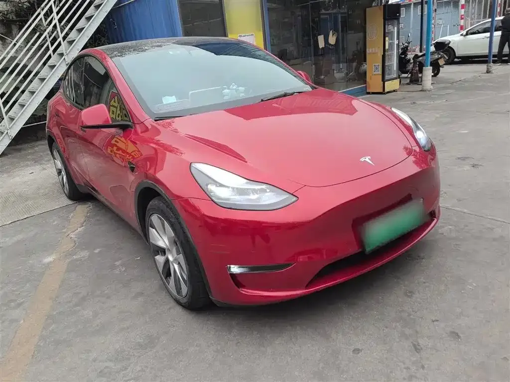 Tesla Model Y 2023 из CN, фото 5