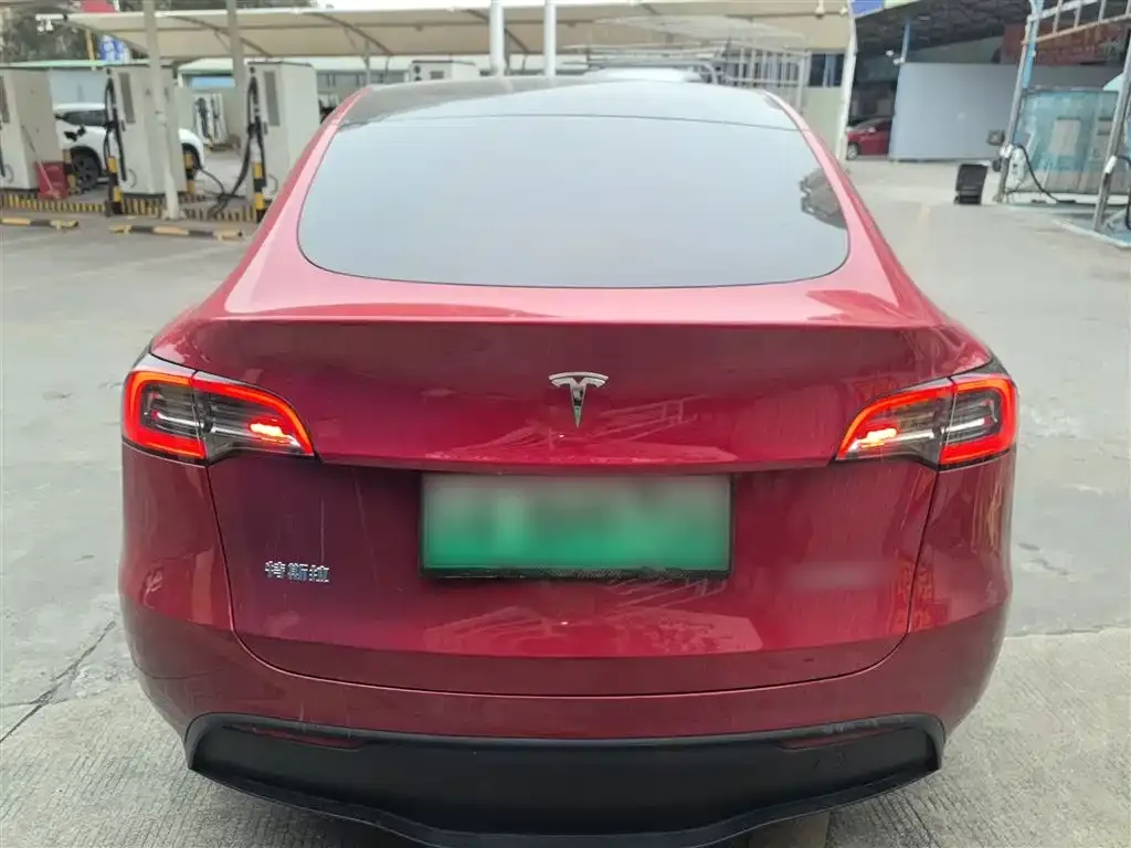 Tesla Model Y 2023 из CN, фото 7