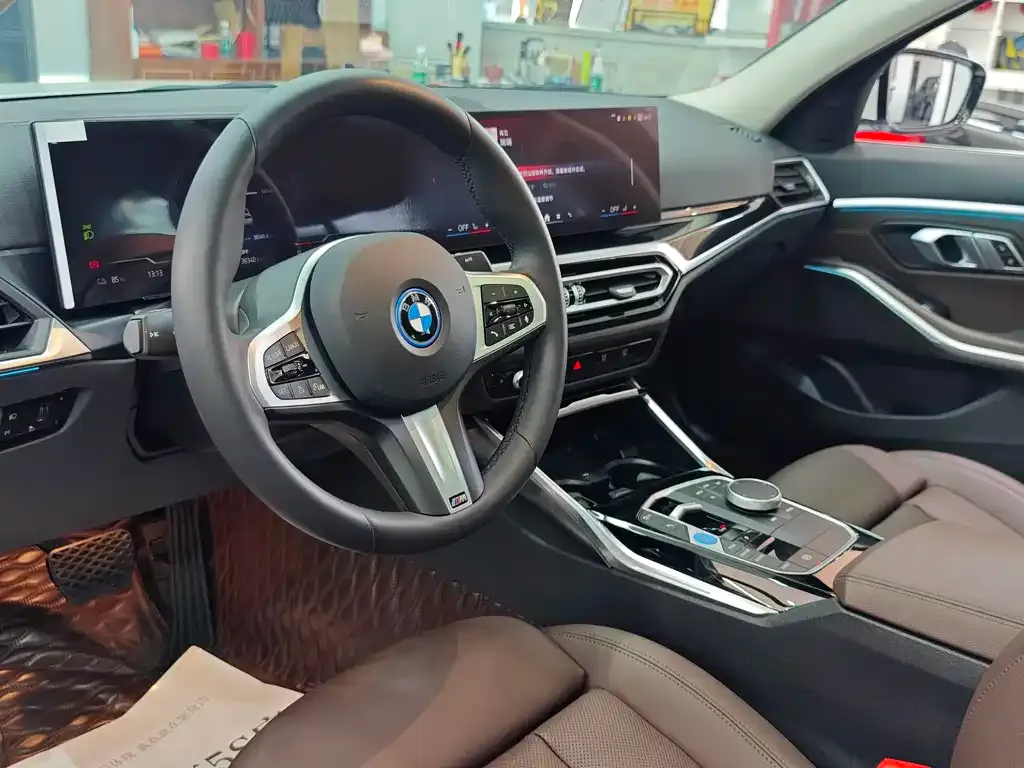 BMW i3 2024 из CN, фото 10