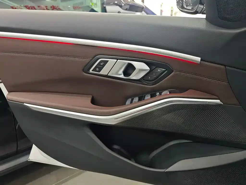 BMW i3 2024 из CN, фото 3