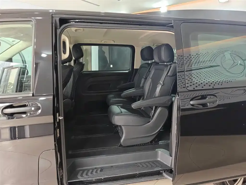 Mercedes-Benz Vito 2024 из CN, фото 8