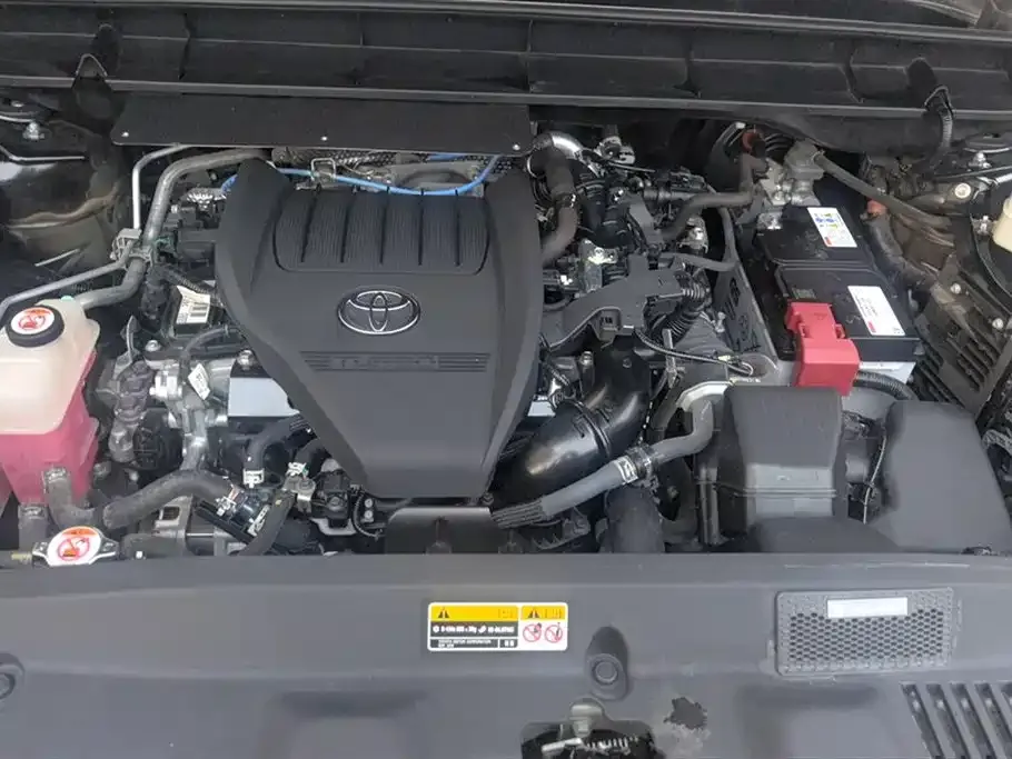 Toyota Crown Kluger 2023 из CN, фото 9