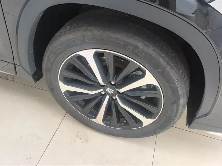 Toyota Crown Kluger 2023 из CN, фото 3