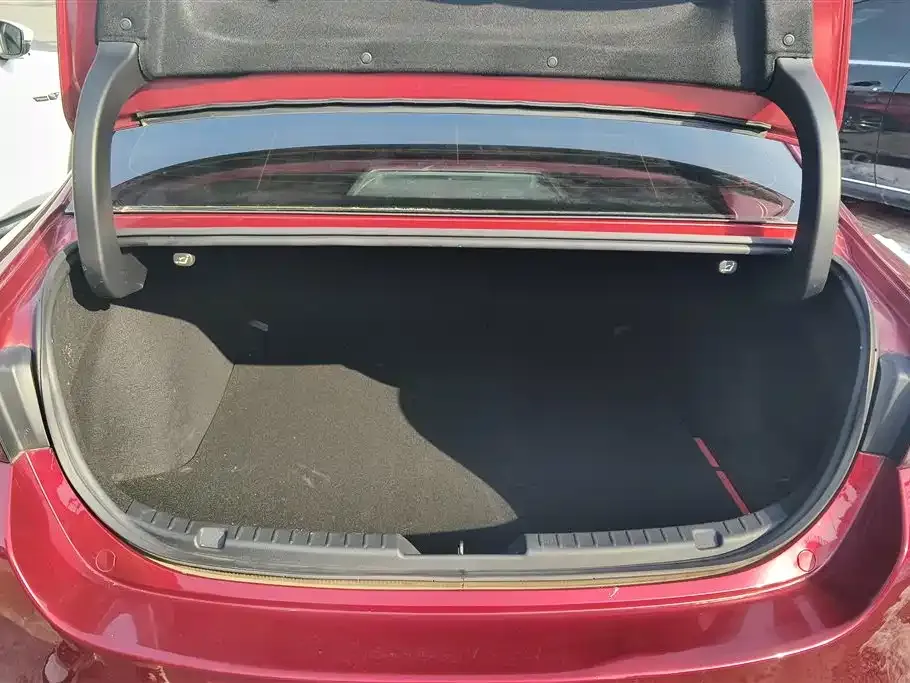 Mazda 3 Axela 2022 из CN, фото 4