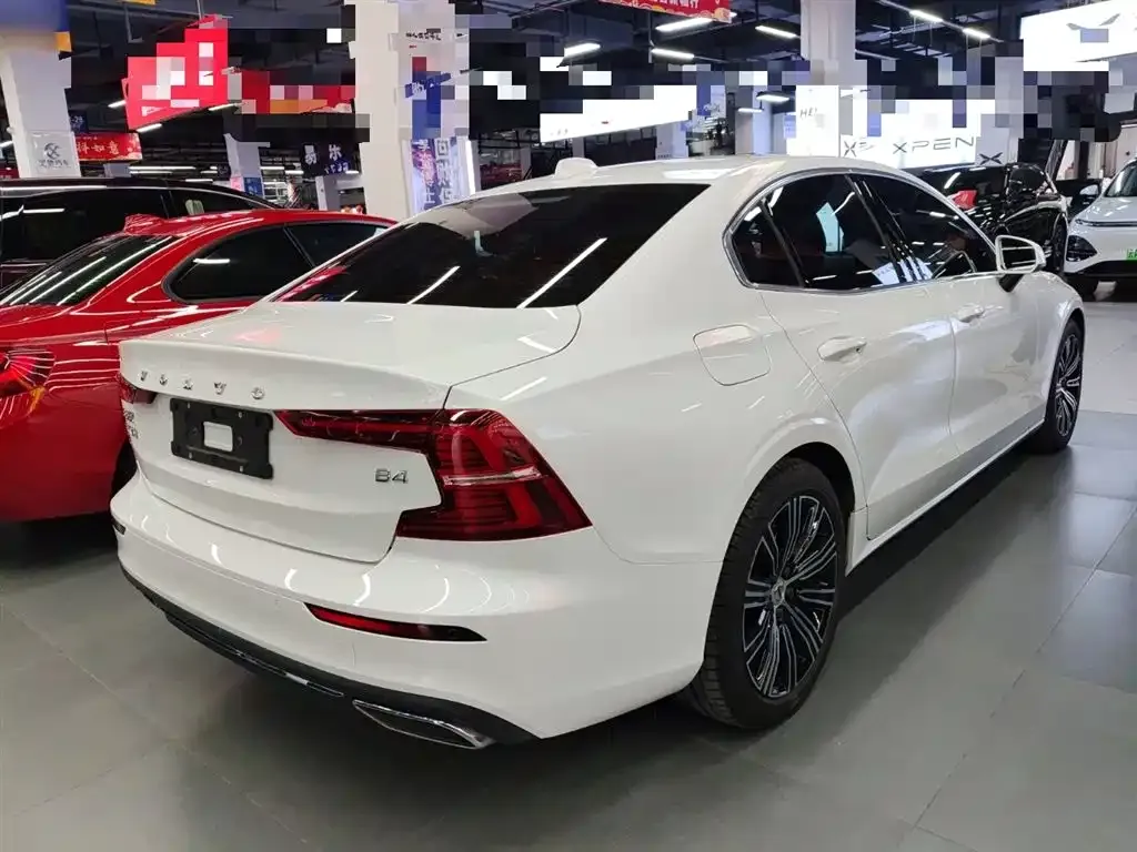 Volvo S60 2021 из CN, фото 9