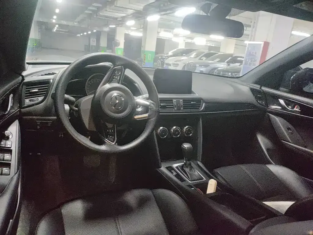 Mazda CX-4 2023 из CN, фото 10