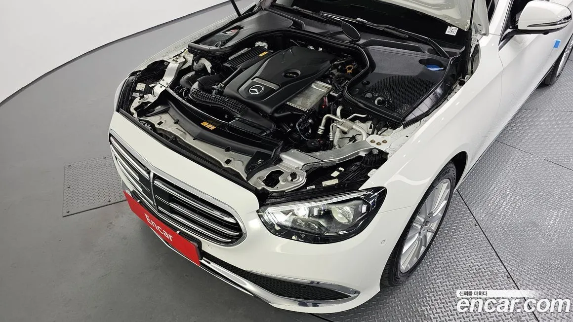 Mercedes-Benz E-Class 2023 из KR, фото 9