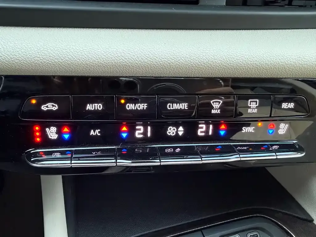 Buick Enclave 2022 из CN, фото 2