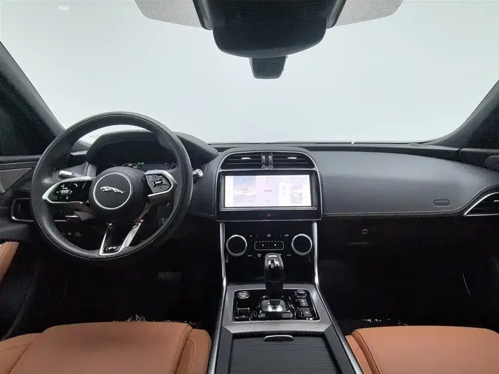 Jaguar XEL 2022 из CN, фото 6