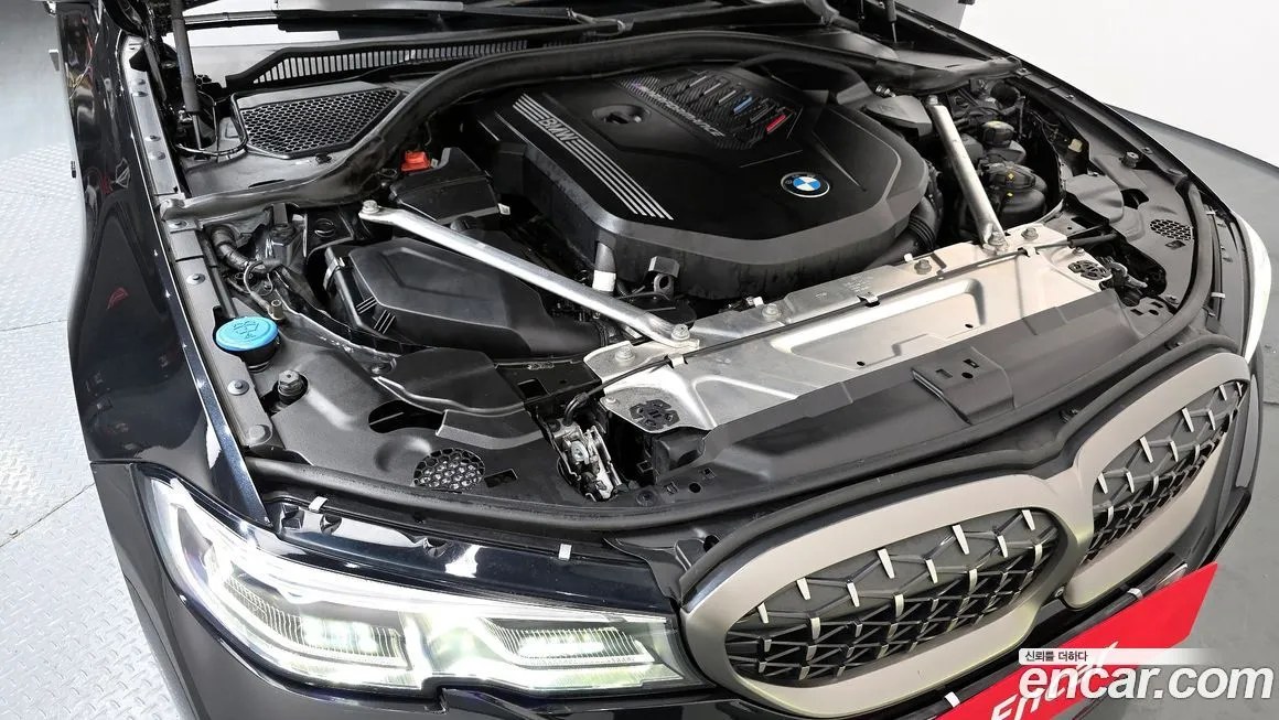 BMW 3-Series 2021 из KR, фото 2