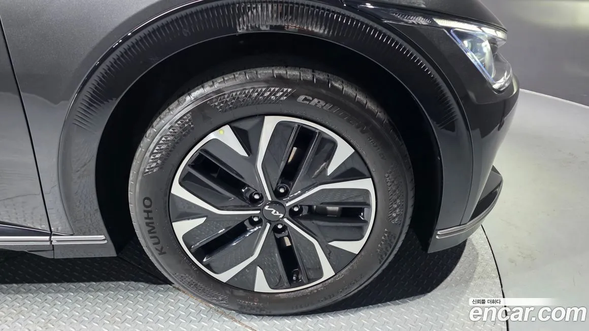 Kia EV6 2024 из KR, фото 10