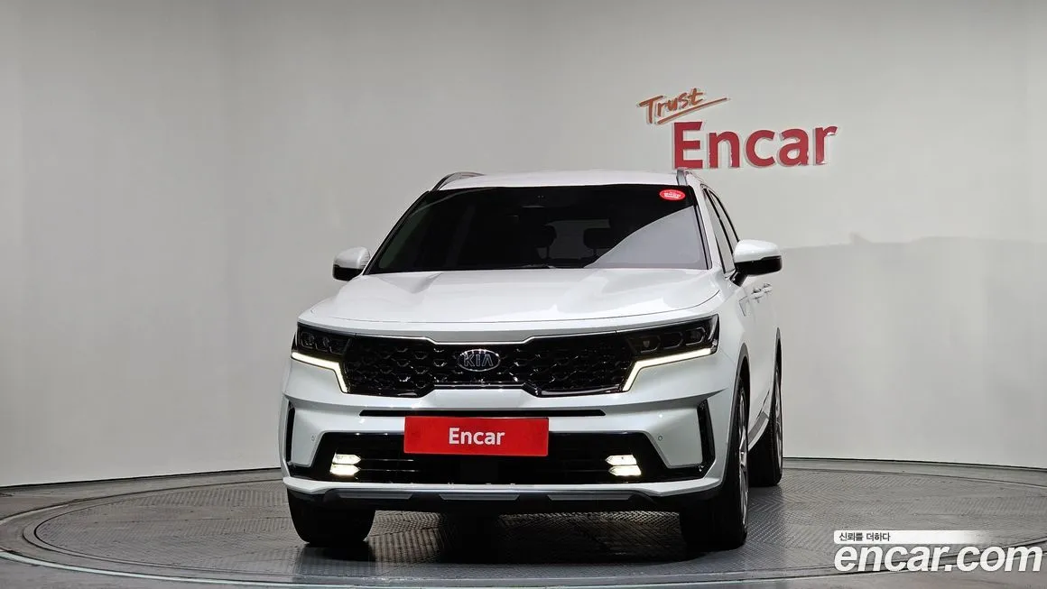 Kia Sorento — фото 4