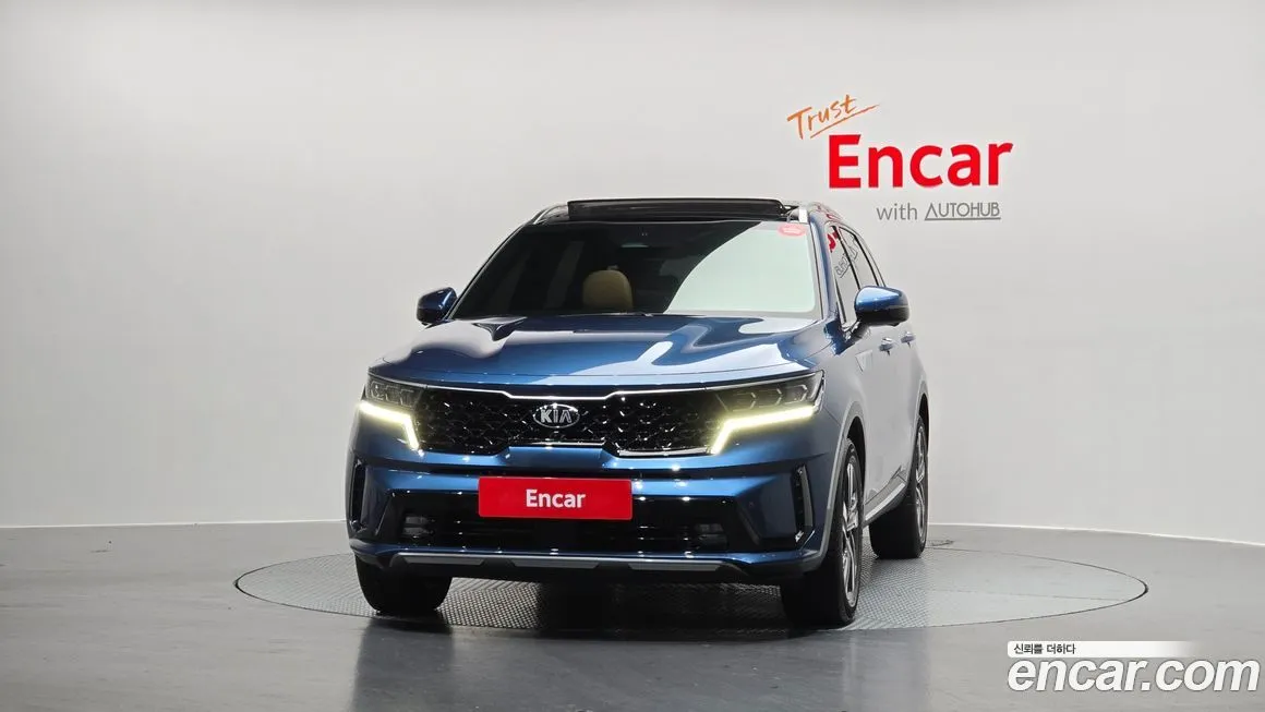 Kia Sorento — фото 6